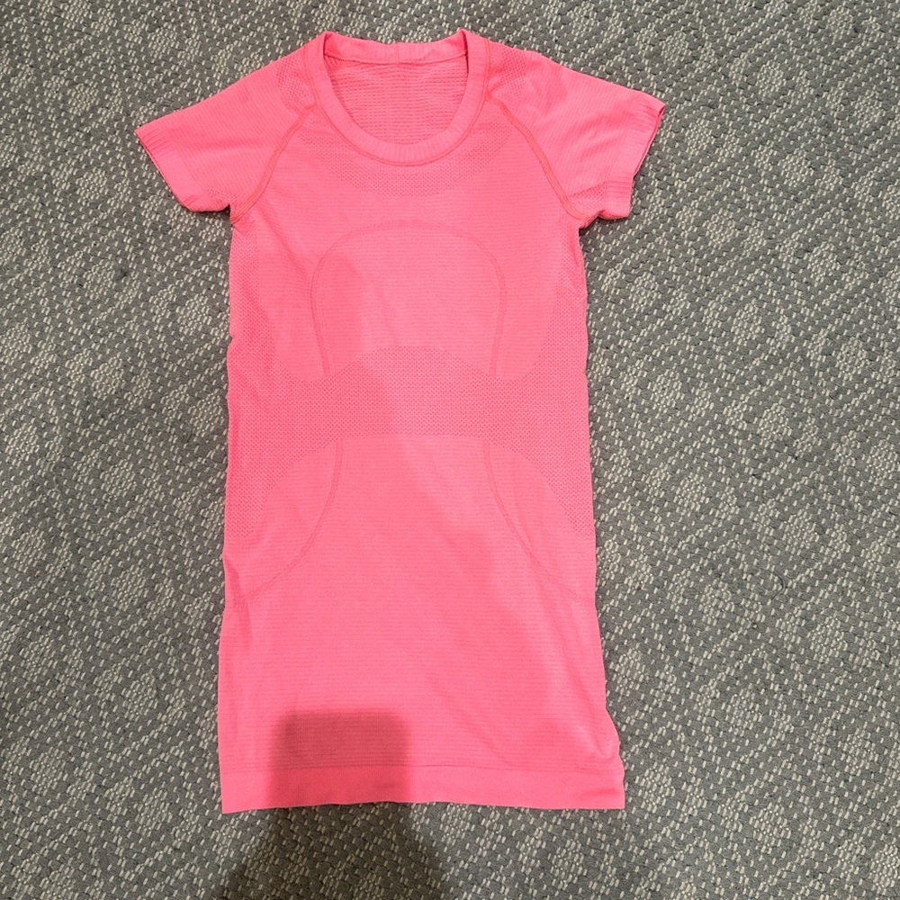 Lululemon Athletica Vibrant Pink Swiftly Tech Short Sleeve Tee